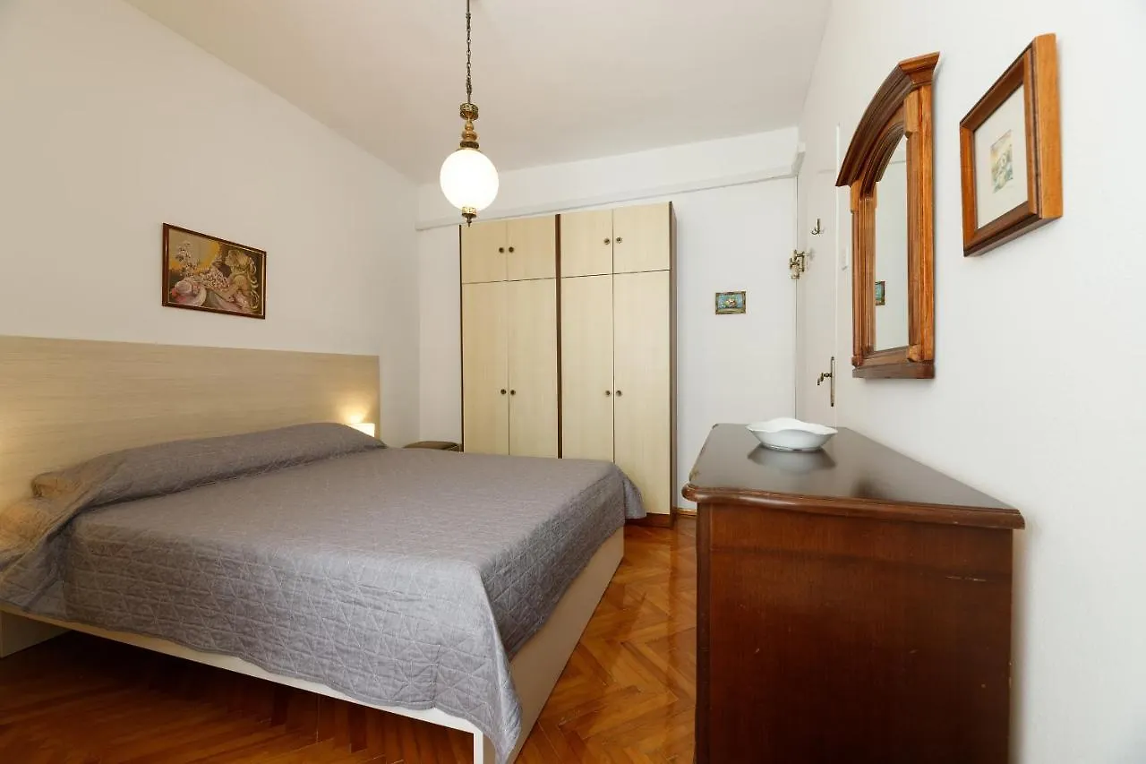 Old Town Central Zadar Apartment
